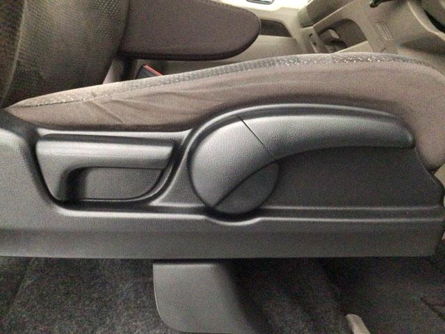 N-WGN Gコンフォートパッケージ HID・フルセグ・メモリナビ・DVD・バックカメラ・シートヒーター・ETC フルセグテレビ 横滑り防止システム 追突軽減ブレーキ スマートキー オートエアコン ベンチシート カーテンエアバッグ ABS(26枚目)