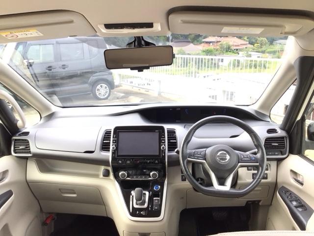 セレナ e-パワーXV LED・フルセグ・メモリナビ・バックカメラ・純正AW・両側電動ドア・ETC ウォークスルー VDC フロントカメラ バックビューモニター 全方位モニタ 両側パワースライドドア LEDヘッドライト(16枚目)