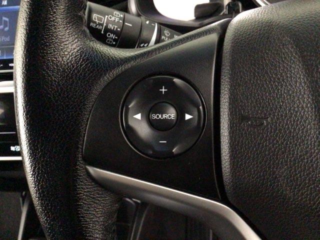 フィット ＲＳ　ＬＥＤ・フルセグ・メモリナビ・ＤＶＤ・ＣＤ・バックカメラ・純正ＡＷ・ＥＴＣ　フルセグテレビ　Ｂモニター　スマートキー＆プッシュスタート　パワステ　ＤＶＤプレーヤー　ＵＳＢ入力　盗難防止システム　ＡＢＳ（33枚目）