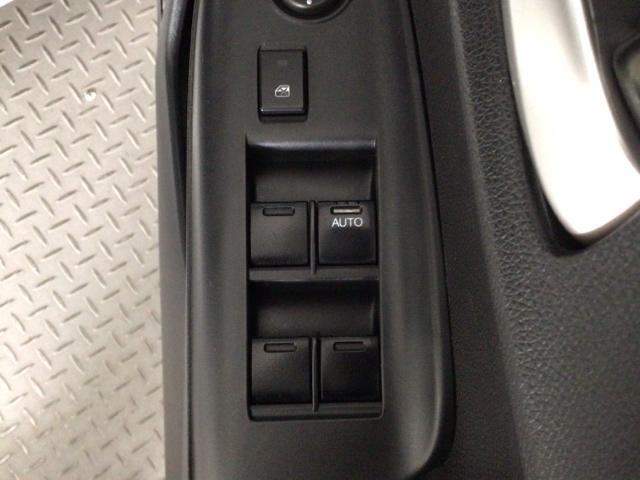 フィット ＲＳ　ＬＥＤ・フルセグ・メモリナビ・ＤＶＤ・ＣＤ・バックカメラ・純正ＡＷ・ＥＴＣ　フルセグテレビ　Ｂモニター　スマートキー＆プッシュスタート　パワステ　ＤＶＤプレーヤー　ＵＳＢ入力　盗難防止システム　ＡＢＳ（40枚目）