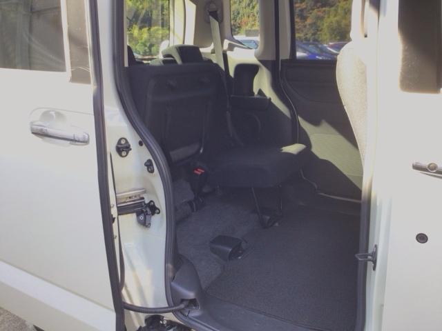 Ｎ－ＢＯＸカスタム ＧＳＳパッケージ　ＨＩＤ・衝突軽減ブレーキ・メモリナビ・バックカメラ・純正ＡＷ・両側電動ドア　両側パワ－スライドドア　ＴＶナビ　スマ－トキ－　Ｂカメ　エアコン　ＥＳＣ　Ａ－ＳＴＯＰ　パワーウィンドウ　ＤＶＤ　ＡＢＳ（30枚目）