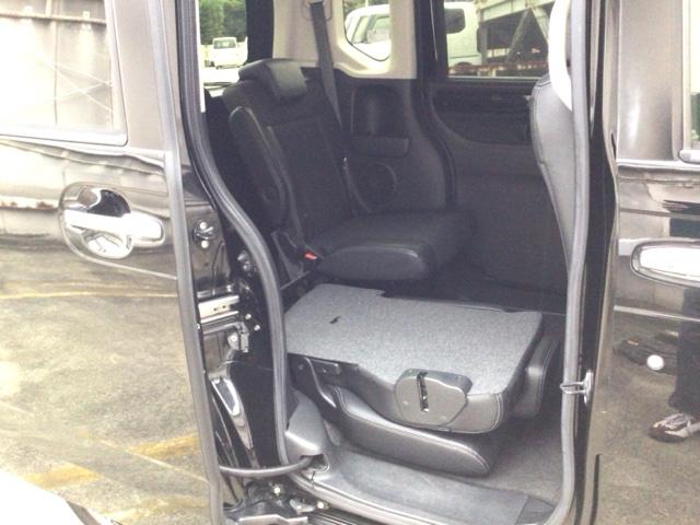 Ｎ－ＢＯＸカスタム Ｇ・ターボＬパッケージ　ＨＩＤ・フルセグ・メモリナビ・バックカメラ・純正ＡＷ・両側電動ドア・ＥＴＣ　ＡＵＴＯエアコン　ナビＴＶ　地デジテレビ　Ｂカメ　盗難警報装置　横滑防止装置　ＰＳ　ＰＷ　ターボエンジン　ＥＣＯモード（33枚目）