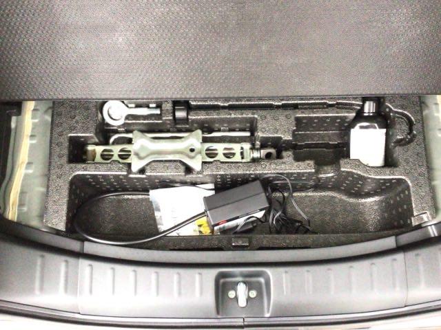 Ｎ－ＢＯＸカスタム Ｇ・ターボＬパッケージ　ＨＩＤ・フルセグ・メモリナビ・バックカメラ・純正ＡＷ・両側電動ドア・ＥＴＣ　ＡＵＴＯエアコン　ナビＴＶ　地デジテレビ　Ｂカメ　盗難警報装置　横滑防止装置　ＰＳ　ＰＷ　ターボエンジン　ＥＣＯモード（34枚目）