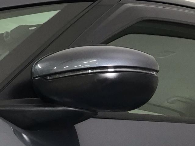 フィット ｅ：ＨＥＶホーム　レンタＵＰ・ＬＥＤ・フルセグ・メモリナビ・バックカメラ・ホンダＣＯＮＮＥＣＴ　前後誤発進抑制機能　クリソナ　助手席エアバッグ　運転席エアバッグ　ＬＥＤライト　ＵＳＢ接続　ＡＢＳ　サイドエアバッグ（23枚目）