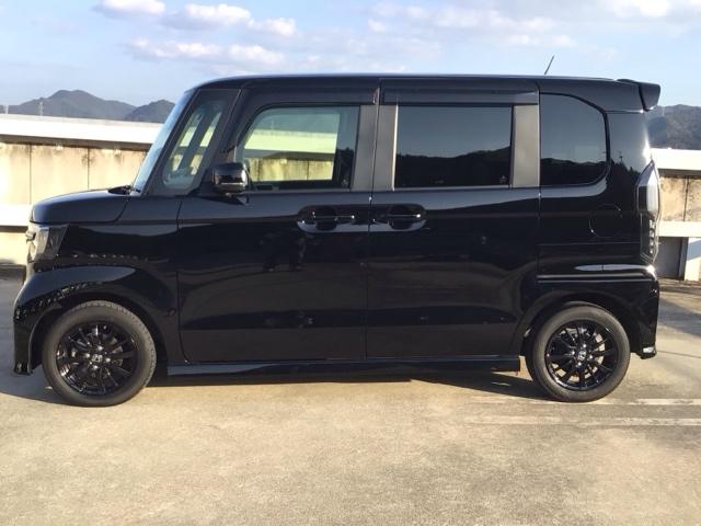 車が大好きなスタッフが心をこめて接客いたします。お客様一人一人のお車に対する思いや気持ちをうかがい、充実した時間が過ごせるよう努めます。