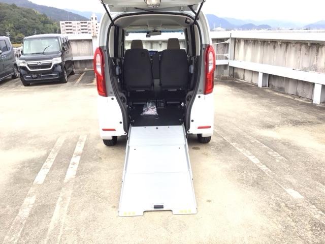 N-BOX L・ターボ・スロープ LED・フルセグ・メモリナビ・バックカメラ・シートヒーター・両側電動ドア・ETC USB スマートキー リアカメラ 衝突被害軽減システム オートクルーズコントロール 福祉車輌 LEDヘッドランプ(13枚目)