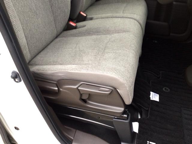 N-BOX L・ターボ・スロープ LED・フルセグ・メモリナビ・バックカメラ・シートヒーター・両側電動ドア・ETC USB スマートキー リアカメラ 衝突被害軽減システム オートクルーズコントロール 福祉車輌 LEDヘッドランプ(27枚目)