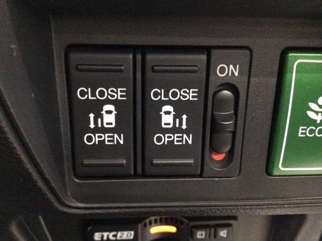 オデッセイ アブソルート LED・フルセグ・メモリナビ・バックカメラ・純正AW・両側電動ドア・ETC 緊急ブレーキ アラウンドビューモニター スマートキー&プッシュスタート 盗難防止 PWシート クルーズC リアカメラ AAC(9枚目)