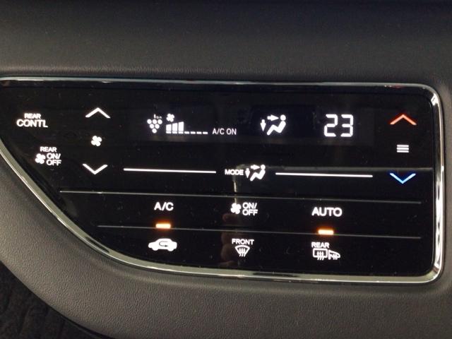 オデッセイ アブソルート LED・フルセグ・メモリナビ・バックカメラ・純正AW・両側電動ドア・ETC 緊急ブレーキ アラウンドビューモニター スマートキー&プッシュスタート 盗難防止 PWシート クルーズC リアカメラ AAC(18枚目)