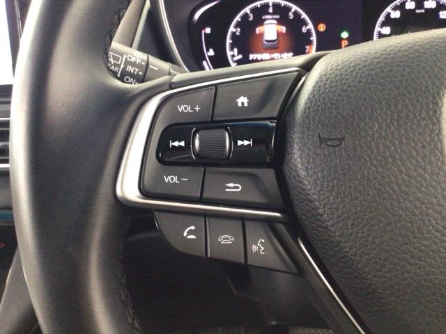 オデッセイ アブソルート LED・フルセグ・メモリナビ・バックカメラ・純正AW・両側電動ドア・ETC 緊急ブレーキ アラウンドビューモニター スマートキー&プッシュスタート 盗難防止 PWシート クルーズC リアカメラ AAC(23枚目)