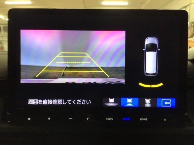 バックカメラが付いているので、車庫入れもラクラクです♪更にバンパーに取り付けられたソナーセンサーで、障害物を音とナビゲーション画面で知らせてくれます♪