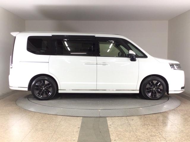 車を初めて購入されるお客様や、車にあまり詳しくないお客様にもわかりやすく丁寧に説明させて頂きます♪