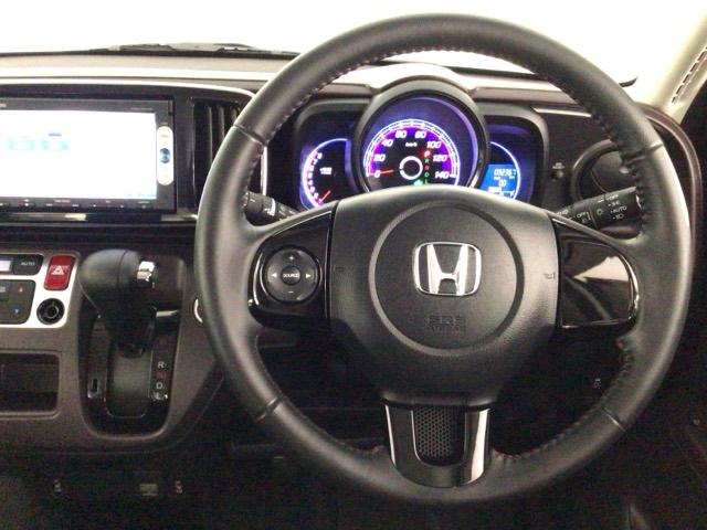 Ｎ－ＯＮＥ プレミアムＳＳパッケージ　ＨＩＤ・ワンセグ・メモリナビ・バックカメラ・純正ＡＷ・シートヒーター・ＥＴＣ　サイドエアバッグ　リアカメラ　ワンセグＴＶ　ＤＶＤ　キーフリー　ベンチシート　スマートキー　横滑り防止　ナビＴＶ　エアコン（17枚目）