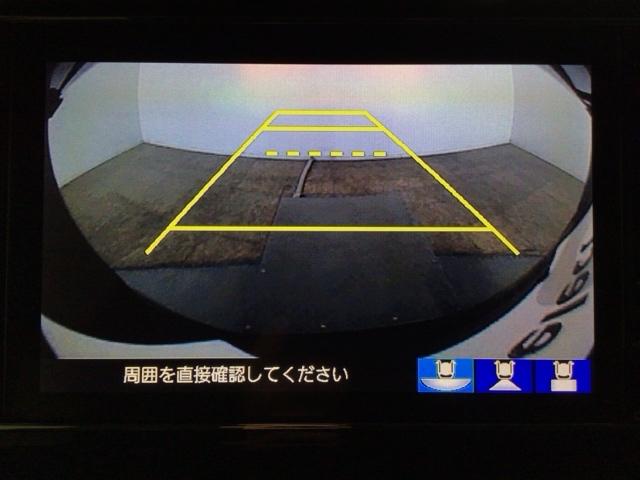 Ｎ－ＢＯＸカスタム Ｇ・Ｌホンダセンシング　ＬＥＤ・フルセグ・メモリナビ・バックカメラ・純正ＡＷ・片側電動ドア・ＥＴＣ　地デジＴＶ　助手席エアバッグ　キーレス　セキュリティーアラーム　スマ－トキ－　リアカメラ　ナビＴＶ　前車追従機能　ＵＳＢ（8枚目）