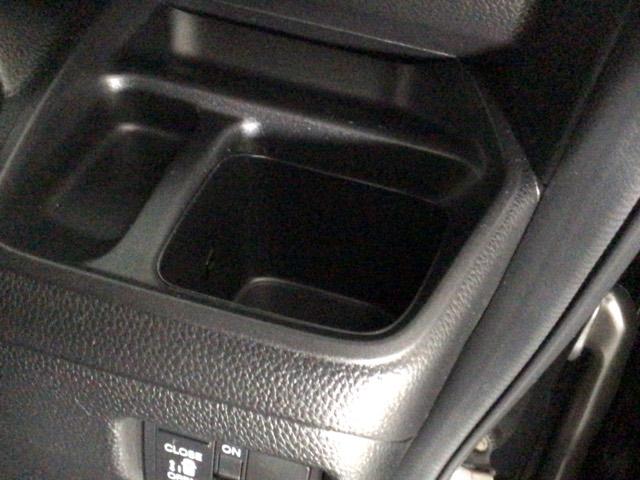 N-BOXカスタム G・Lホンダセンシング LED・フルセグ・メモリナビ・バックカメラ・純正AW・片側電動ドア・ETC 地デジTV 助手席エアバッグ キーレス セキュリティーアラーム スマ-トキ- リアカメラ ナビTV 前車追従機能 USB(39枚目)