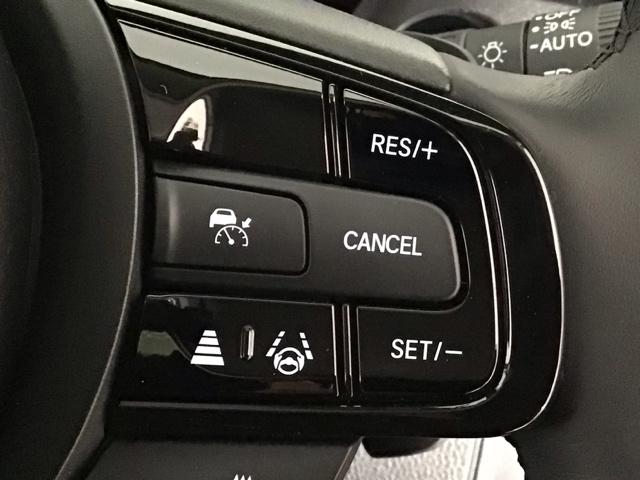 ヴェゼル ｅ：ＨＥＶＺ　ＬＥＤ・フルセグ・メモリナビ・バックカメラ・純正ＡＷ・ホンダＣＯＮＮＥＣＴ　盗難防止装置　Ｒカメラ　フルセグテレビ　スマ－トキ－　ＥＴＣ車載器　アクティブクルーズ　Ｐセンサー　サイドエアバッグ　ＡＢＳ（5枚目）