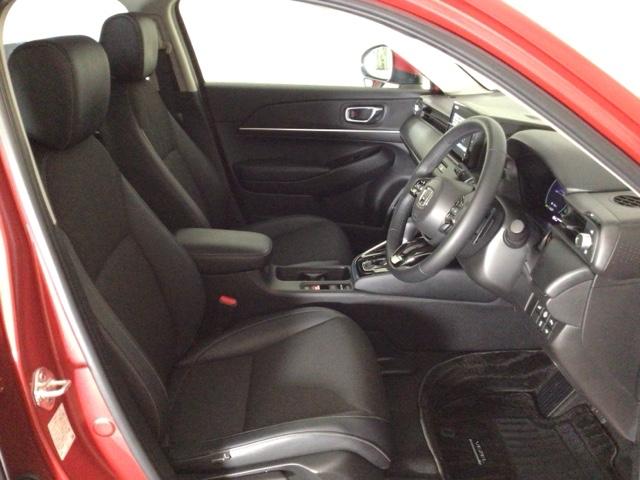 ヴェゼル ｅ：ＨＥＶＺ　ＬＥＤ・フルセグ・メモリナビ・バックカメラ・純正ＡＷ・ホンダＣＯＮＮＥＣＴ　盗難防止装置　Ｒカメラ　フルセグテレビ　スマ－トキ－　ＥＴＣ車載器　アクティブクルーズ　Ｐセンサー　サイドエアバッグ　ＡＢＳ（15枚目）