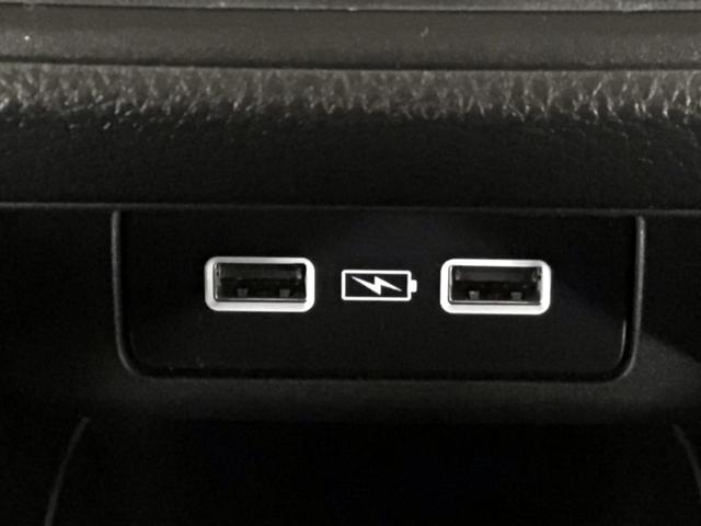 ヴェゼル ｅ：ＨＥＶＺ　ＬＥＤ・フルセグ・メモリナビ・バックカメラ・純正ＡＷ・ホンダＣＯＮＮＥＣＴ　盗難防止装置　Ｒカメラ　フルセグテレビ　スマ－トキ－　ＥＴＣ車載器　アクティブクルーズ　Ｐセンサー　サイドエアバッグ　ＡＢＳ（30枚目）