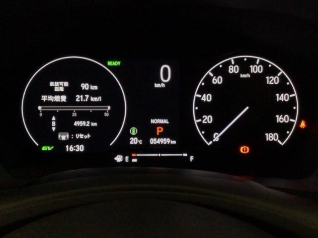 ヴェゼル ｅ：ＨＥＶＺ　ＬＥＤ・フルセグ・メモリナビ・バックカメラ・純正ＡＷ・ホンダＣＯＮＮＥＣＴ　盗難防止装置　Ｒカメラ　フルセグテレビ　スマ－トキ－　ＥＴＣ車載器　アクティブクルーズ　Ｐセンサー　サイドエアバッグ　ＡＢＳ（31枚目）