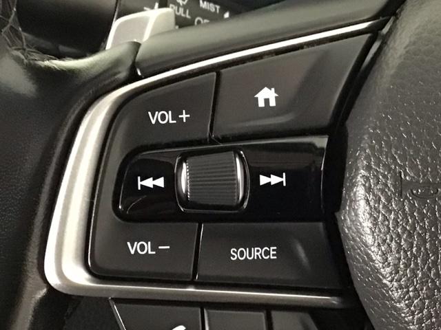 アコード ＥＸ　ＬＥＤ・フルセグ・メモリナビ・バックカメラ・シートヒーター・サンルーフ・ＥＴＣ　カーテンエアバッグ　イモビ　追突軽減ブレーキ　オートエアコン　ＬＥＤヘッドライト　パワ－シ－ト　皮シート　横滑り防止装置（14枚目）