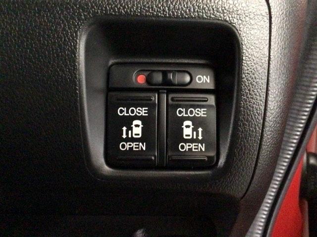 Ｎ－ＢＯＸカスタム ＧターボＳＳパッケージ　ＨＩＤ・ワンセグ・メモリナビ・バックカメラ・純正ＡＷ・両側電動ドア・ＥＴＣ　ＥＣＯＮ　Ｂモニター　スマートエントリー　ＶＳＡ　ＡＡＣ　ナビＴＶ　オートクルーズコントロール　サイドカーテンエアバック（10枚目）