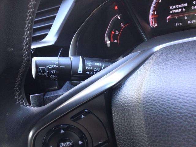 シビック ハッチバック　ＬＥＤ・フルセグ・メモリナビ・バックカメラ・純正ＡＷ・シートヒーター・ＥＴＣ　追突軽減ブレーキ　盗難防止装置　Ｂモニター　横滑防止　シートヒーター付き　ＬＥＤライト　フルセグＴＶ　スマートキー　ＡＡＣ（32枚目）