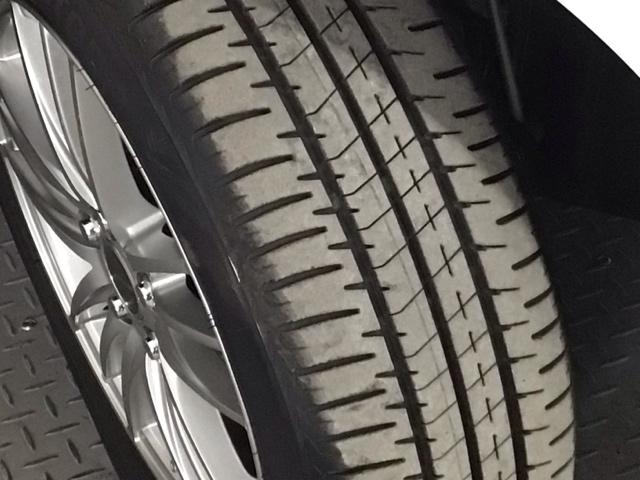 シエンタ Ｇクエロ　ＬＥＤ・フルセグ・メモリナビ・バックカメラ・両側電動ドア・シートヒーター・ＥＴＣ　マルチビューカメラ　軽減ブレーキ　両側自動ドア　Ｉストップ　後カメラ　デュアルエアバック　パワーウィンドウ　ナビ＆ＴＶ（3枚目）