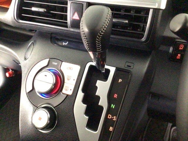 シエンタ Ｇクエロ　ＬＥＤ・フルセグ・メモリナビ・バックカメラ・両側電動ドア・シートヒーター・ＥＴＣ　マルチビューカメラ　軽減ブレーキ　両側自動ドア　Ｉストップ　後カメラ　デュアルエアバック　パワーウィンドウ　ナビ＆ＴＶ（20枚目）