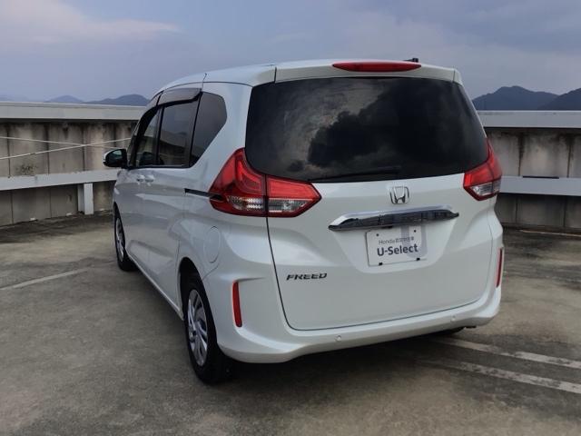 フリード G LED・フルセグ・メモリナビ・DVD・バックカメラ・シートヒーター・ETC Aクルーズ 3列シート カーテンエアバック LEDヘッドライト パワーウインドウ 地デジ Rカメラ イモビ VSA USB(4枚目)