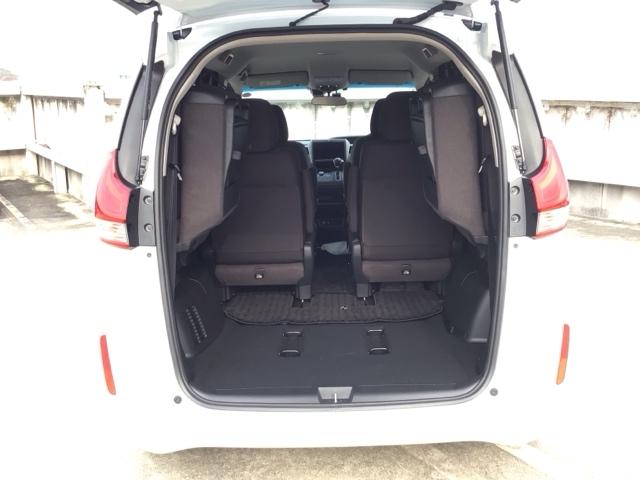 フリード G LED・フルセグ・メモリナビ・DVD・バックカメラ・シートヒーター・ETC Aクルーズ 3列シート カーテンエアバック LEDヘッドライト パワーウインドウ 地デジ Rカメラ イモビ VSA USB(12枚目)