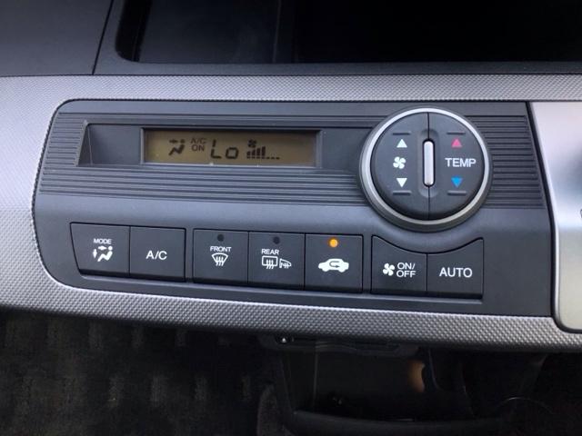 フリードハイブリッド ジャストセレクション　ＨＩＤ・ワンセグ・メモリナビ・バックカメラ・両側電動ドア・デジタルメーター　ナビテレビ　セキュリティー　横滑り防止機能　オートクルーズ　エアバック　ウォークスルー　ＤＶＤ再生可能　キーレスエントリー（19枚目）