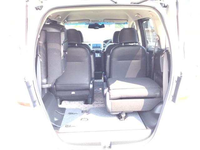 フリードハイブリッド ジャストセレクション　ＨＩＤ・ワンセグ・メモリナビ・バックカメラ・両側電動ドア・デジタルメーター　ナビテレビ　セキュリティー　横滑り防止機能　オートクルーズ　エアバック　ウォークスルー　ＤＶＤ再生可能　キーレスエントリー（25枚目）