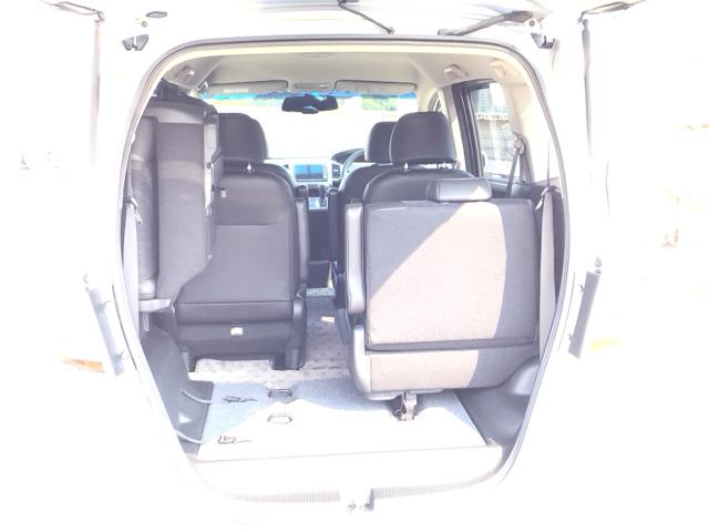 フリードハイブリッド ジャストセレクション　ＨＩＤ・ワンセグ・メモリナビ・バックカメラ・両側電動ドア・デジタルメーター　ナビテレビ　セキュリティー　横滑り防止機能　オートクルーズ　エアバック　ウォークスルー　ＤＶＤ再生可能　キーレスエントリー（35枚目）