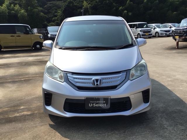 フリードハイブリッド ジャストセレクション　ＨＩＤ・ワンセグ・メモリナビ・バックカメラ・両側電動ドア・デジタルメーター　ナビテレビ　セキュリティー　横滑り防止機能　オートクルーズ　エアバック　ウォークスルー　ＤＶＤ再生可能　キーレスエントリー（37枚目）