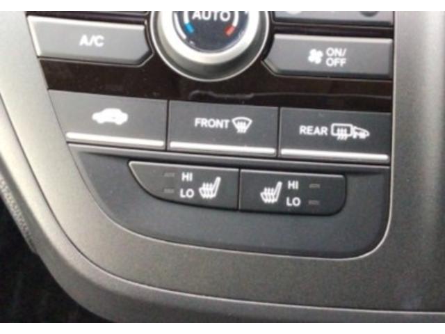 フリード＋ クロスターブラックスタイル　デモカーＵＰ・ＬＥＤ・フルセグ・メモリナビ・純正ＡＷ・シートヒーター　サイドエアバック　地デジフルセグ　ＤＶＤ　前後誤発進抑制　両側電動スライドドア　バックカメラ　助手席エアバッグ　フルオートエアコン（10枚目）