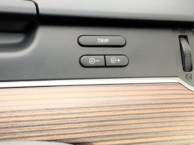 フリード＋ クロスターブラックスタイル　デモカーＵＰ・ＬＥＤ・フルセグ・メモリナビ・純正ＡＷ・シートヒーター　サイドエアバック　地デジフルセグ　ＤＶＤ　前後誤発進抑制　両側電動スライドドア　バックカメラ　助手席エアバッグ　フルオートエアコン（27枚目）