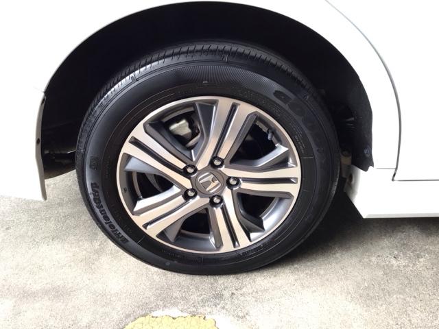 ステップワゴンスパーダ ｅ：ＨＥＶスパーダＧ・ＥＸホンダセンシング　ＬＥＤ・フルセグ・メモリナビ・バックカメラ・純正ＡＷ・シートヒーター・ＥＴＣ　エアバック　地デジ　クルコン　サイドエアバッグ　シ－トヒ－タ－　衝突軽減システム　スマキー　ＬＥＤランプ　ＵＳＢ接続（12枚目）