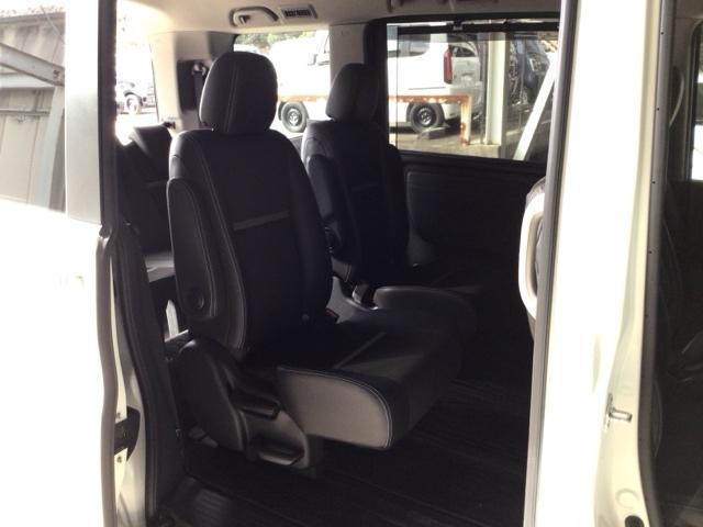 ステップワゴンスパーダ ｅ：ＨＥＶスパーダＧ・ＥＸホンダセンシング　ＬＥＤ・フルセグ・メモリナビ・バックカメラ・純正ＡＷ・シートヒーター・ＥＴＣ　エアバック　地デジ　クルコン　サイドエアバッグ　シ－トヒ－タ－　衝突軽減システム　スマキー　ＬＥＤランプ　ＵＳＢ接続（15枚目）