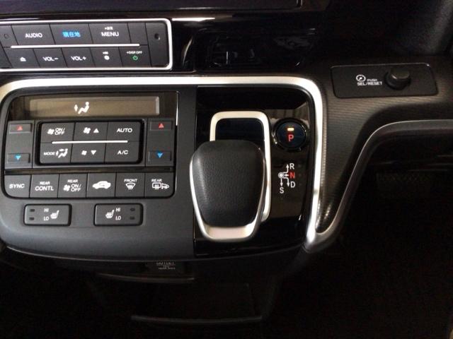 ステップワゴンスパーダ ｅ：ＨＥＶスパーダＧ・ＥＸホンダセンシング　ＬＥＤ・フルセグ・メモリナビ・バックカメラ・純正ＡＷ・シートヒーター・ＥＴＣ　エアバック　地デジ　クルコン　サイドエアバッグ　シ－トヒ－タ－　衝突軽減システム　スマキー　ＬＥＤランプ　ＵＳＢ接続（21枚目）