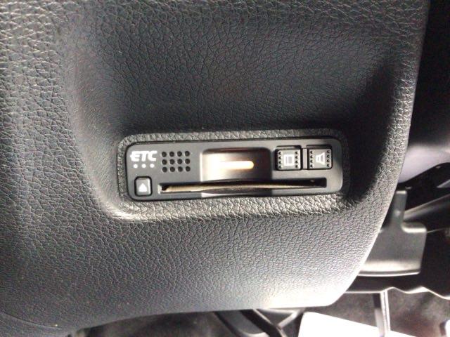 シビック ハッチバック　ＬＥＤ・フルセグ・メモリナビ・バックカメラ・純正ＡＷ・シートヒーター・ＥＴＣ　追突軽減ブレーキ　盗難防止装置　Ｂモニター　横滑防止　シートヒーター付き　ＬＥＤライト　フルセグＴＶ　スマートキー　ＡＡＣ（23枚目）