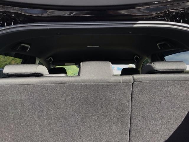 シビック ハッチバック　ＬＥＤ・フルセグ・メモリナビ・バックカメラ・純正ＡＷ・シートヒーター・ＥＴＣ　追突軽減ブレーキ　盗難防止装置　Ｂモニター　横滑防止　シートヒーター付き　ＬＥＤライト　フルセグＴＶ　スマートキー　ＡＡＣ（26枚目）