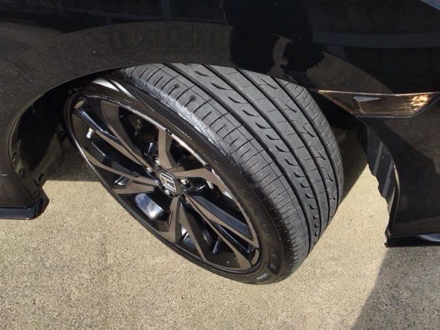 シビック ハッチバック　ＬＥＤ・フルセグ・メモリナビ・バックカメラ・純正ＡＷ・シートヒーター・ＥＴＣ　追突軽減ブレーキ　盗難防止装置　Ｂモニター　横滑防止　シートヒーター付き　ＬＥＤライト　フルセグＴＶ　スマートキー　ＡＡＣ（33枚目）