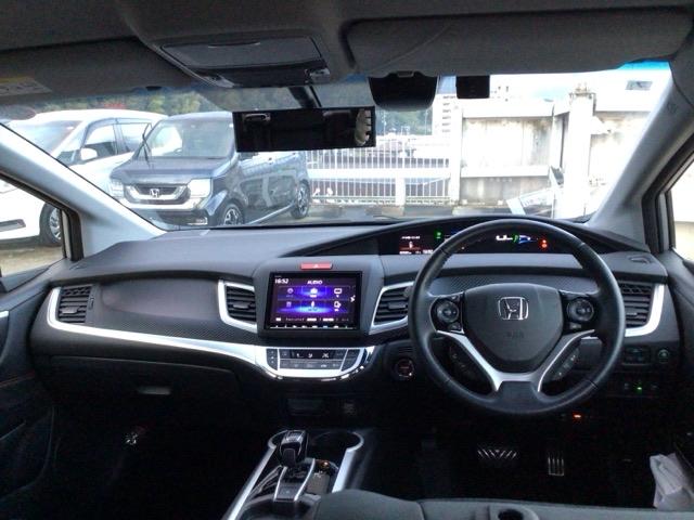 ジェイド ハイブリッドＲＳ・ホンダセンシング　ＬＥＤ・フルセグ・メモリナビ・ＤＶＤ・バックカメラ・純正ＡＷ・ＥＴＣ　衝突軽減Ｂ　助手席エアバッグ　サイドエアバック　オートクルーズコントロール　ＬＥＤライト　イモビライザー　地デジ　ＥＴＣ車載器（16枚目）