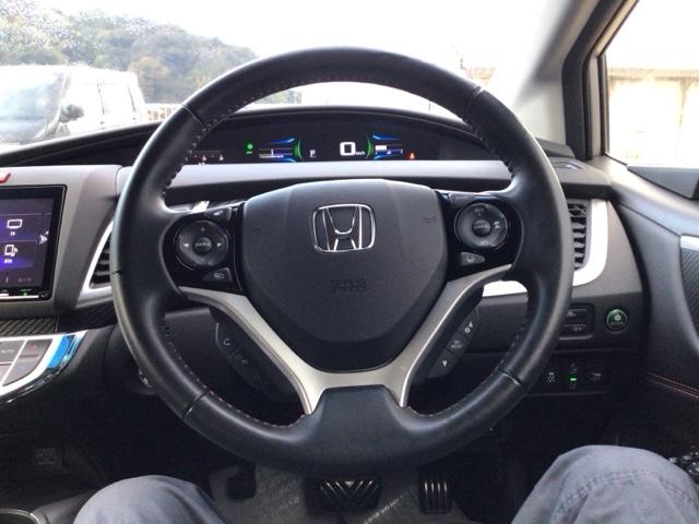 ジェイド ハイブリッドＲＳ・ホンダセンシング　ＬＥＤ・フルセグ・メモリナビ・ＤＶＤ・バックカメラ・純正ＡＷ・ＥＴＣ　衝突軽減Ｂ　助手席エアバッグ　サイドエアバック　オートクルーズコントロール　ＬＥＤライト　イモビライザー　地デジ　ＥＴＣ車載器（17枚目）