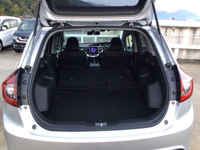 ジェイド ハイブリッドＲＳ・ホンダセンシング　ＬＥＤ・フルセグ・メモリナビ・ＤＶＤ・バックカメラ・純正ＡＷ・ＥＴＣ　衝突軽減Ｂ　助手席エアバッグ　サイドエアバック　オートクルーズコントロール　ＬＥＤライト　イモビライザー　地デジ　ＥＴＣ車載器（22枚目）