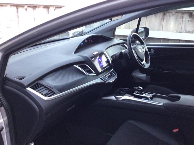 ジェイド ハイブリッドＲＳ・ホンダセンシング　ＬＥＤ・フルセグ・メモリナビ・ＤＶＤ・バックカメラ・純正ＡＷ・ＥＴＣ　衝突軽減Ｂ　助手席エアバッグ　サイドエアバック　オートクルーズコントロール　ＬＥＤライト　イモビライザー　地デジ　ＥＴＣ車載器（34枚目）