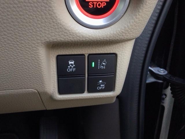 Ｎ－ＢＯＸ Ｇ・Ｌターボホンダセンシング　ＬＥＤ・メモリナビ・ＣＤ・バックカメラ・シートヒーター・両側電動ドア・ＥＴＣ　イモビライザー　バックビューモニター　ターボエンジン　サイドカーテンエアバック　スマートキー　ＵＳＢ接続　ＡＡＣ　ＡＢＳ（7枚目）