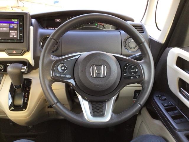 Ｎ－ＢＯＸ Ｇ・Ｌターボホンダセンシング　ＬＥＤ・メモリナビ・ＣＤ・バックカメラ・シートヒーター・両側電動ドア・ＥＴＣ　イモビライザー　バックビューモニター　ターボエンジン　サイドカーテンエアバック　スマートキー　ＵＳＢ接続　ＡＡＣ　ＡＢＳ（17枚目）