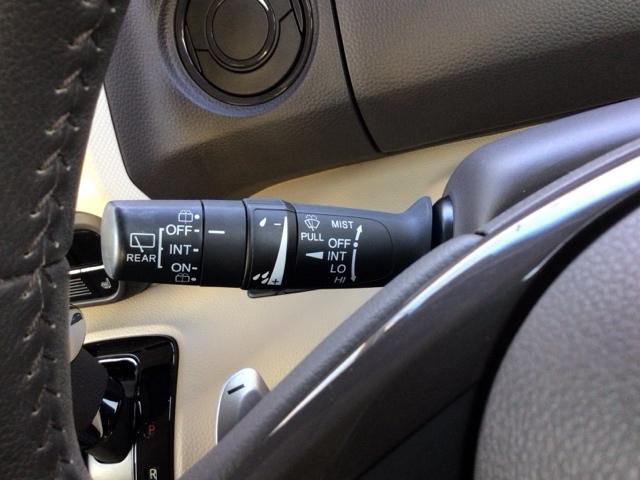 Ｎ－ＢＯＸ Ｇ・Ｌターボホンダセンシング　ＬＥＤ・メモリナビ・ＣＤ・バックカメラ・シートヒーター・両側電動ドア・ＥＴＣ　イモビライザー　バックビューモニター　ターボエンジン　サイドカーテンエアバック　スマートキー　ＵＳＢ接続　ＡＡＣ　ＡＢＳ（31枚目）