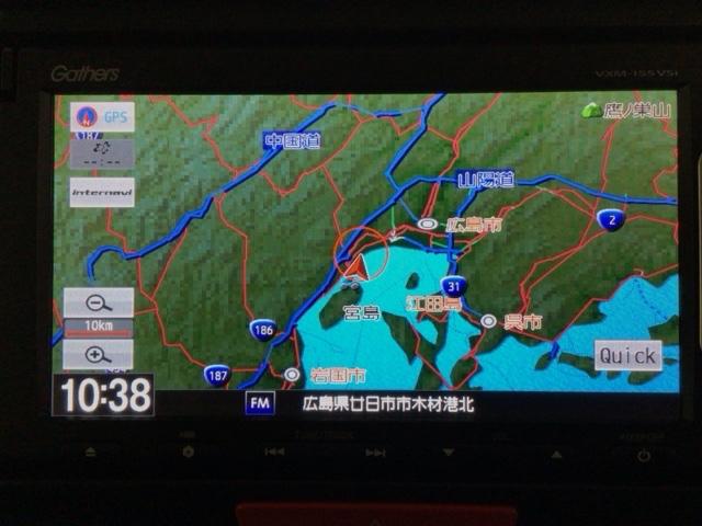 Ｎ－ＢＯＸ ＧＳＳパッケージ　ワンセグ・メモリナビ・ＤＶＤ・バックカメラ・純正ＡＷ・スマートキー・ＥＴＣ　Ｗ電動ドア　ブレーキサポート　ダブルエアバック　ＴＶナビ　サイドカーテンエアバック　１セグＴＶ　ＤＶＤ視聴可　ベンチシ－ト（5枚目）